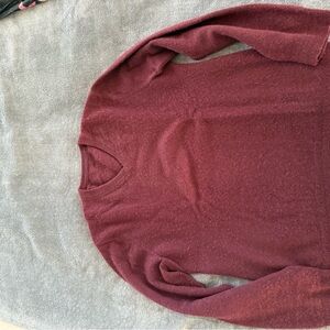 Men’s Burgundy Cashmere V-Neck Sweater